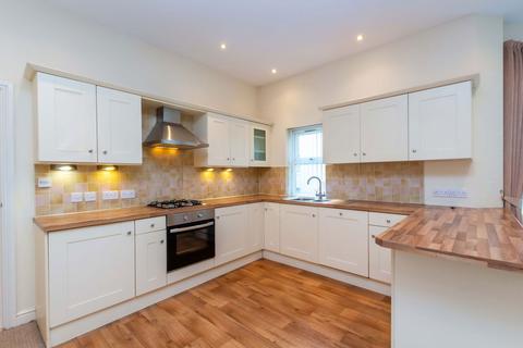 2 bedroom flat for sale, Lathom Road, Southport PR9