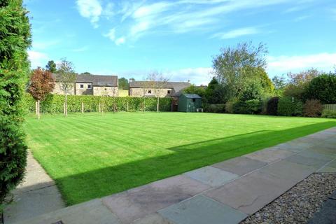 4 bedroom bungalow for sale, Tarn Moor Crescent, Skipton