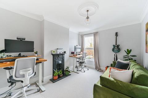 16 Godwin Road, Bromley, BR2 9LQ
