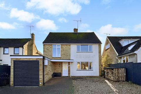 3 bedroom detached house for sale, Leamington Drive, Faringdon, SN7