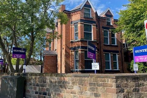 Studio to rent, Aigburth Road, Liverpool