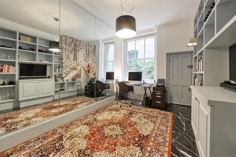 3 bedroom flat for sale, Iverna Gardens, London, W8