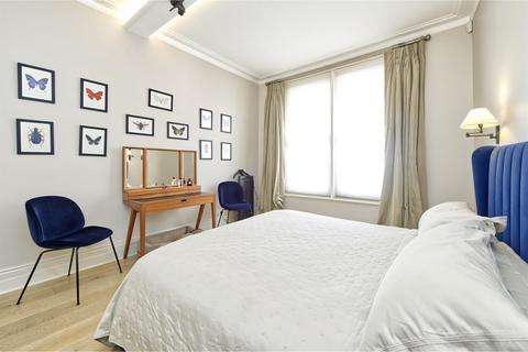 3 bedroom flat for sale, Iverna Gardens, London, W8