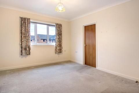 2 bedroom apartment for sale, Weavers Court, Sudbury CO10