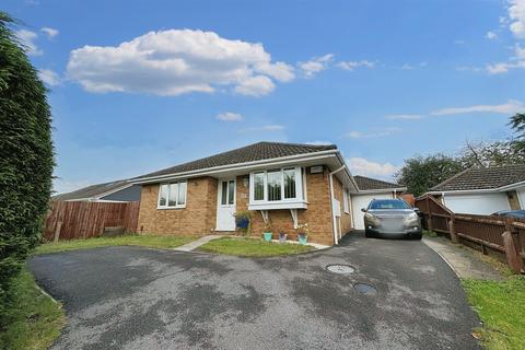 3 bedroom detached bungalow for sale, Ferndown