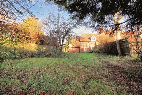 2 bedroom house for sale, Hampden Road, Speen