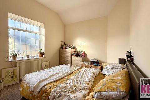 2 bedroom maisonette for sale, Tower Street, Dover, Kent, CT17 0AW