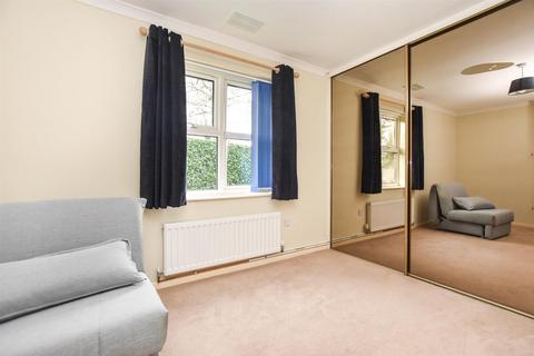 2 bedroom sheltered housing for sale, Tutors Way, South Woodham Ferrers