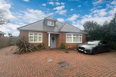 3 bedroom bungalow for sale, Woolsbridge Road, St Leonards, Ringwood, Hampshire, BH24