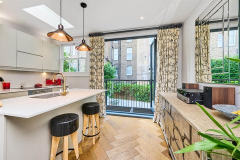 3 bedroom house to rent, Billing Street, Chelsea SW10