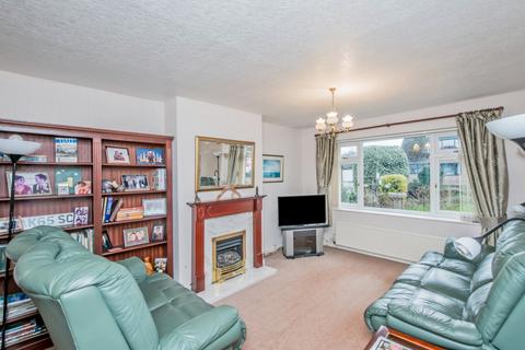 3 bedroom semi-detached house for sale, Swincliffe Close, Gomersal, Cleckheaton, West Yorkshire, BD19