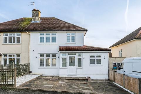 3 bedroom semi-detached house for sale, Farnborough Avenue, South Croydon CR2