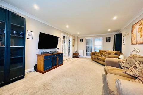 2 Chapel Road, Dymchurch, Romney Marsh, TN29 0TD