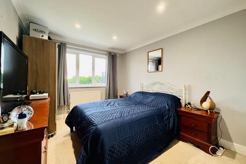 2 Chapel Road, Dymchurch, Romney Marsh, TN29 0TD