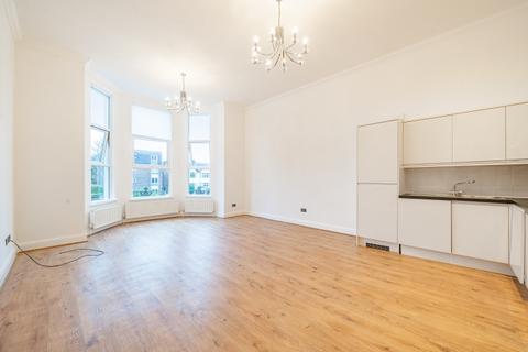 2 bedroom flat to rent, Bolton Road London W4