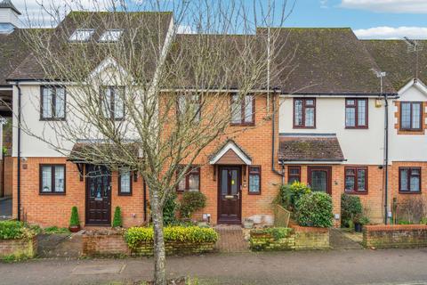 Adstock Mews, Church Lane, Chalfont St. Peter, SL9