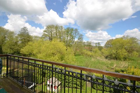 4 bedroom terraced house for sale, Heronslee, SHEFFORD