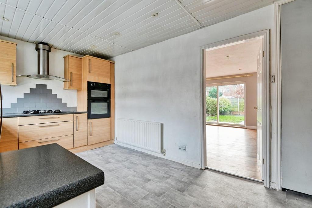 73deerparkrd4.jpg