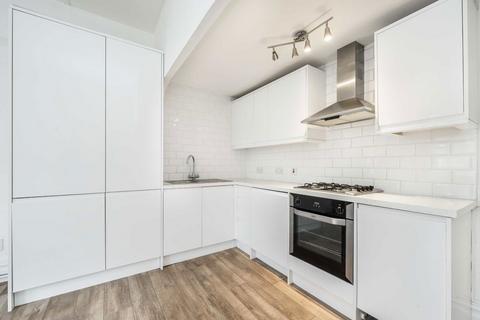 1 bedroom flat for sale, Inverton Road, London SE15