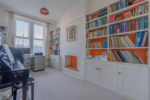 5 bedroom semi-detached house for sale, Charlton Road, Keynsham, Bristol