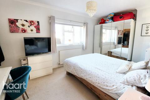 64 Sarcel, Stisted, Braintree, CM77 8AX