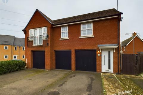 2 bedroom coach house for sale, Wyatt Way, Aylesbury, Buckinghamshire