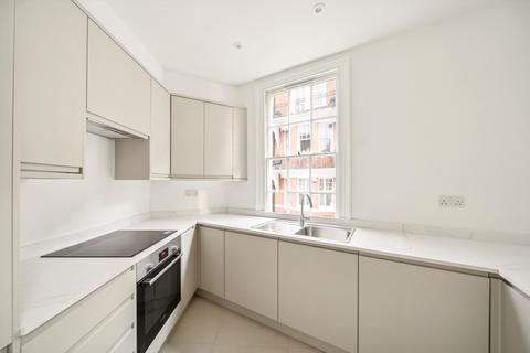 3 bedroom flat to rent, Cadogan Place, London, SW1X