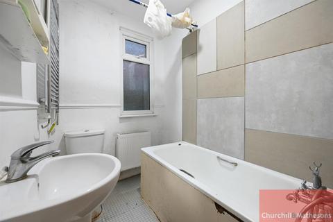 2 bedroom flat for sale, Oldfield Road, London