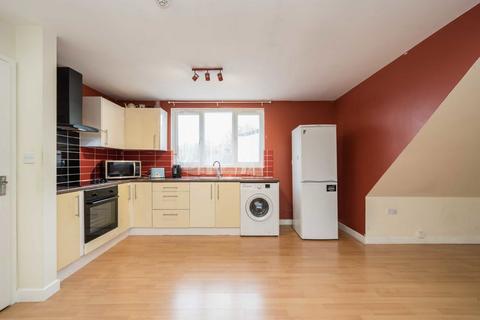 1 bedroom flat for sale, Spur Road, Isleworth TW7