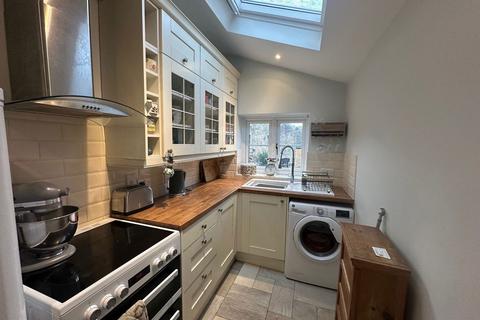 2 bedroom end of terrace house for sale, Church Street, Market Harborough LE16