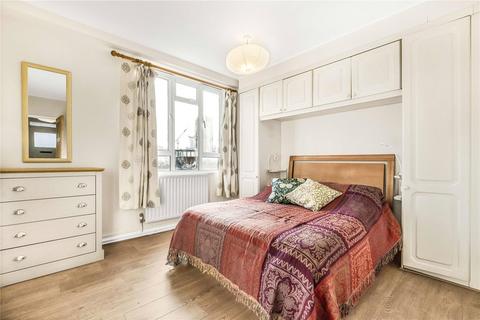 2 bedroom apartment to rent, Gee Street, London, EC1V