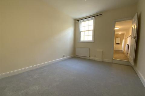 1 bedroom flat to rent, Brunswick Square, Hove