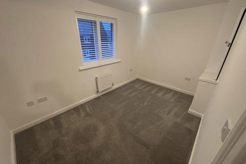 2 bedroom house to rent, HAWTHORN CLOSE, BOSTON