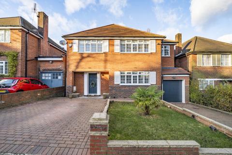 4 bedroom detached house for sale, Heathcroft, Ealing W5 3EZ