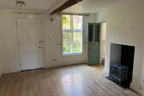 4 bedroom cottage to rent, Westgate, Lincoln