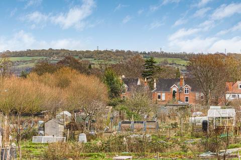 3 bedroom semi-detached house for sale, Asquith Road, Leckhampton, Cheltenham, Gloucestershire, GL53