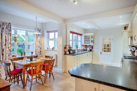 5 bedroom detached house for sale, Old Station Road, Hampton-in-Arden, West Midlands B92 0HF