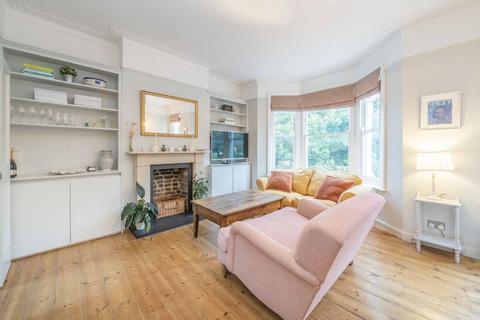 3 bedroom flat for sale, Holmewood Road, London SW2