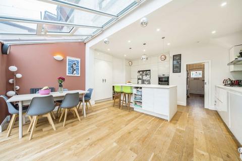 5 bedroom semi-detached house for sale, Rosedene Avenue, London SW16