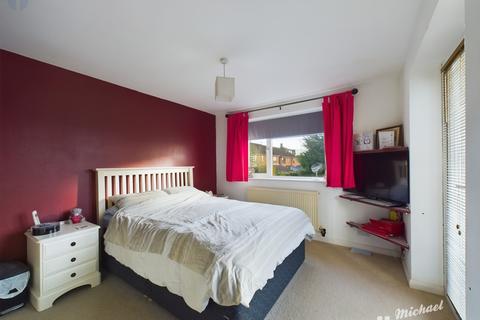5 bedroom detached house for sale, Cautley Close, Quainton