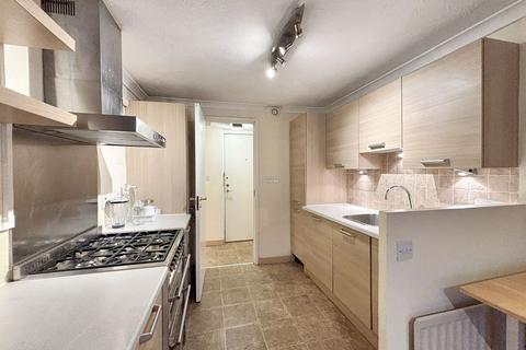 1 bedroom flat for sale, Flat 8, 104 Lisson Grove, Marylebone, London, NW1 6LW