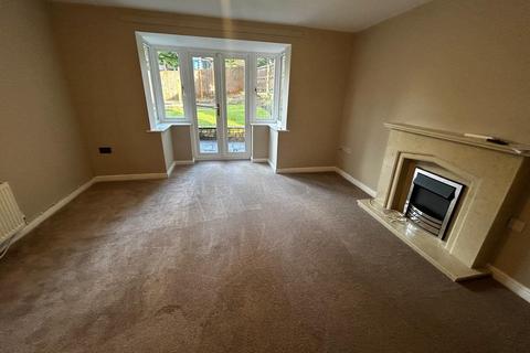 4 bedroom detached house to rent, Bower Cup Fold, Churchfields, Stalybridge