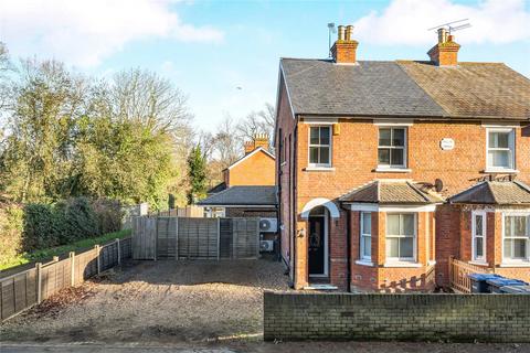 3 bedroom semi-detached house for sale, Hardwick Lane, Chertsey KT16