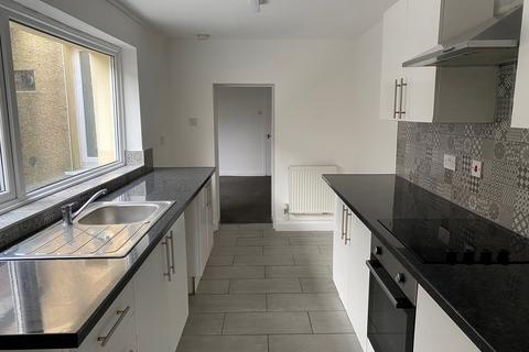 3 bedroom terraced house for sale, Briton Ferry Road, Neath, Neath Port Talbot.