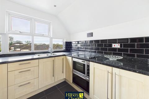 1 bedroom apartment for sale, Amersham Avenue, Langdon Hills, Basildon, Essex, SS16