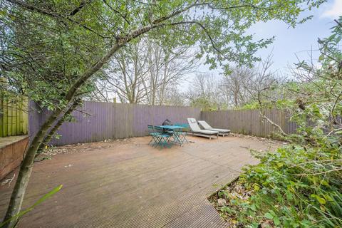 187b Ross Road, South Norwood, London, SE25 6TN