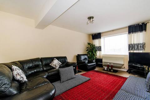 1 bedroom flat to rent, Station Approach, South Ruislip, Ruislip, HA4