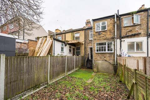 2 bedroom house for sale, Emma Road, Plaistow, London, E13