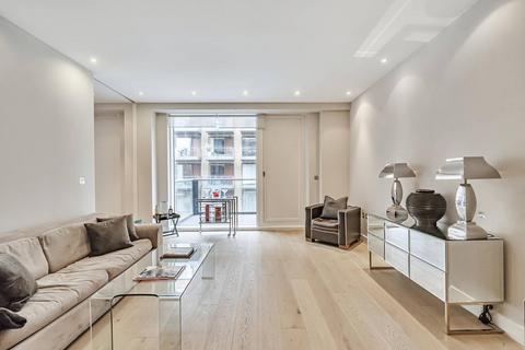 Hirst Court, Pimlico, London, SW1W