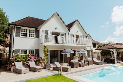 5 bedroom detached house for sale, Parkgate Crescent, Hadley Wood, Hertfordshire, EN4